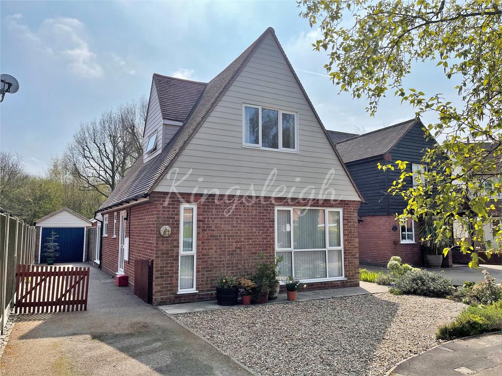 Dedham Meade, Dedham, Colchester, CO7 2 bed detached house £340,000