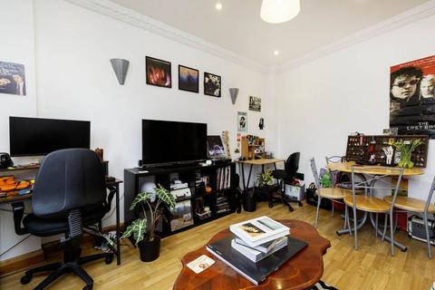 1 bedroom flat to rent, NW10