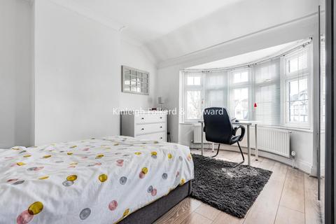 102 Allerford Road, London, SE6 3DN