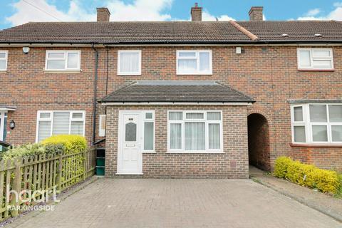 71 Marlyon Road, Ilford, IG6 3XW