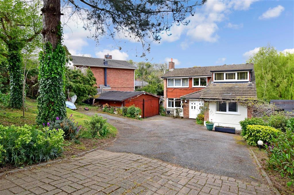 Windmill Way, Reigate, Surrey 5 bed detached house £900,000