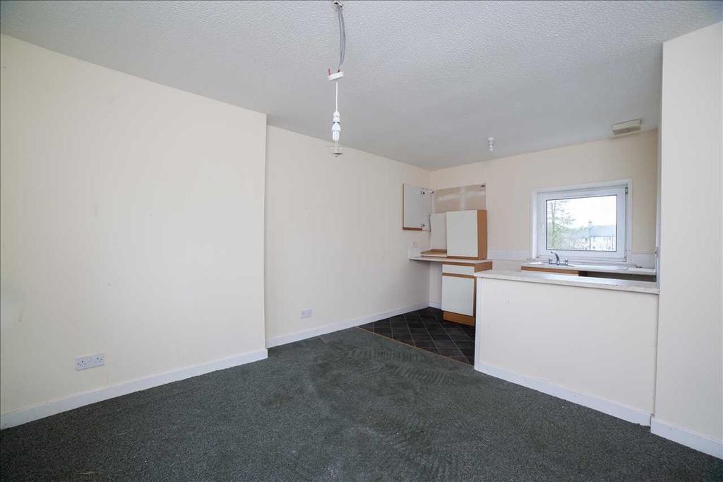 St Charles Avenue, Carstairs 1 bed apartment £24,995