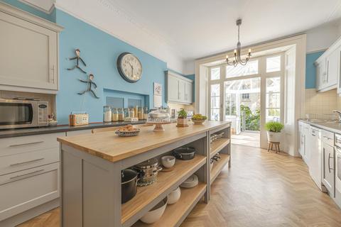 5 Lansdown Place, Bristol, BS8 3AE