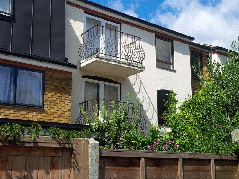 Thornhill Road, Islington, London, N1 2 bed apartment £1,600 pcm (£