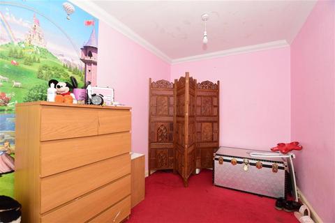 26 Guildford Road, London, E17 4DZ