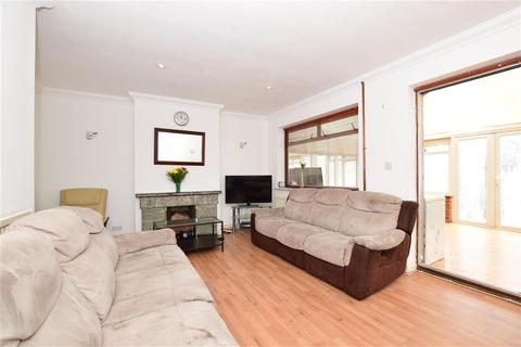 26 Guildford Road, London, E17 4DZ