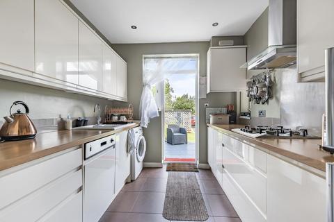45 Glebe Way, West Wickham, BR4 0SH