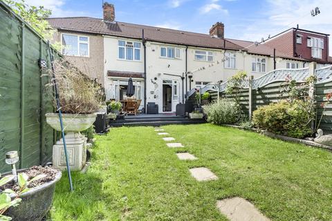 45 Glebe Way, West Wickham, BR4 0SH