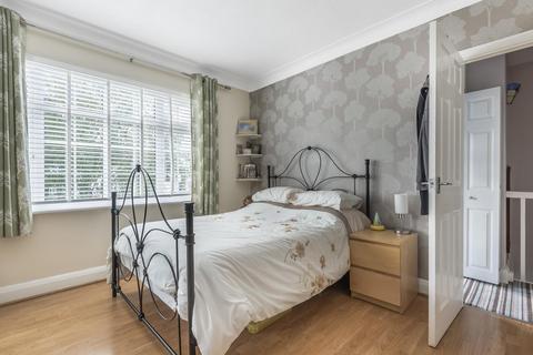 45 Glebe Way, West Wickham, BR4 0SH