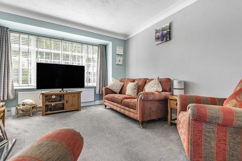 45 Glebe Way, West Wickham, BR4 0SH