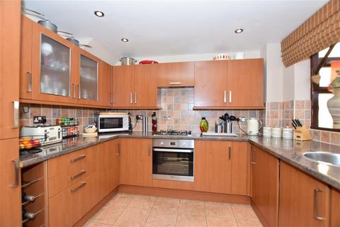 36 Windmill Rise, Minster On Sea, Sheerness, ME12 3QA