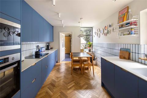 4 Stanfield Road, London, E3 5QH