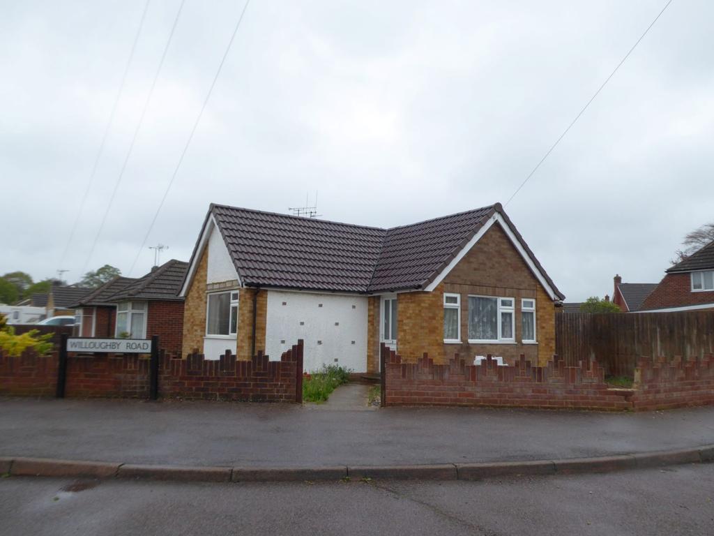 St Annes Road, Banbury 2 bed bungalow £245,000