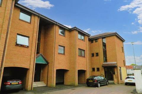 2 bedroom flat to rent, Gilbertfield  Place  KA12