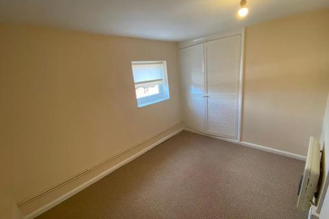 2 bedroom flat to rent, Westgate, Grantham, Grantham, NG31