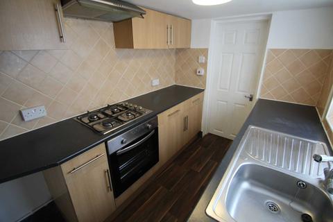3 bedroom house to rent - 3  Bedroom House- Amity Road, Reading