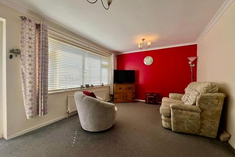 2 bedroom bungalow to rent, Windsor Road, Bromley Cross, Bolton, BL7