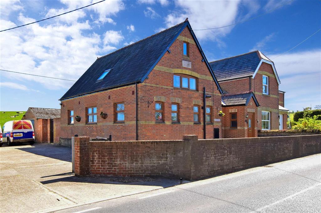 Ashey Road, Ryde, Isle of Wight 5 bed semidetached house for sale £