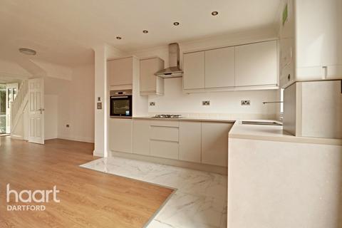 28 Glengall Road, Bexleyheath, DA7 4AL