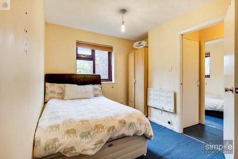 2 Hammet Close, Hayes, UB4 9RR