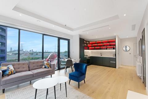 2 bedroom apartment to rent, Corson House, London City Island, London, E14