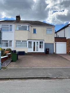 3 bedroom end of terrace house to rent - Rangoon Road, Solihull B92
