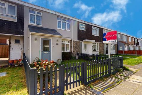5 Braybrooke, Basildon, SS14 2AE