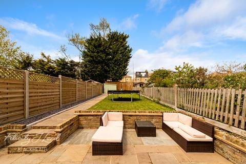 95 Earlshall Road, London, SE9 1PP
