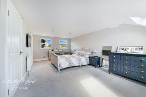 95 Earlshall Road, London, SE9 1PP