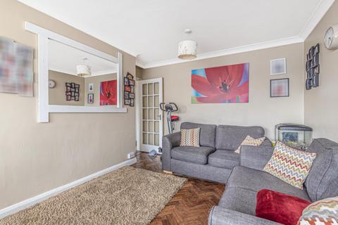 1 Cedar Way, Sunbury-on-thames, TW16 7BL
