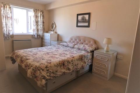 2 bedroom apartment for sale - Sovereign Court, 34- 40 Henry Street, Gloucester
