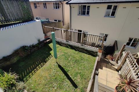 3 bedroom semi-detached house to rent, Truro