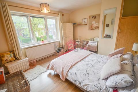 7 Maple Grove, Sheffield, S9 4AQ