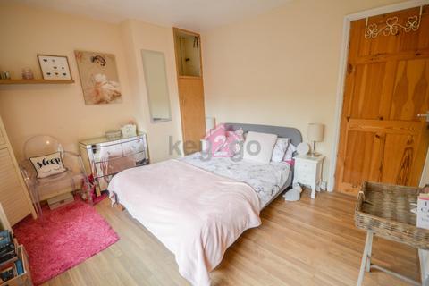 7 Maple Grove, Sheffield, S9 4AQ