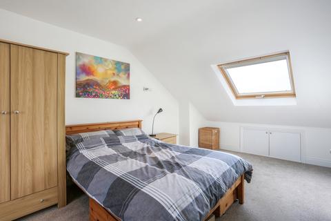 14 Thicket Crescent, Sutton, SM1 4QB