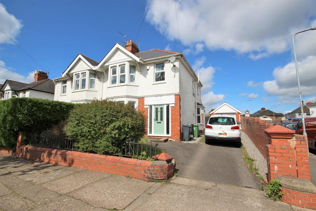 College Road, Llandaff North, Cardiff 3 bed semidetached house £310,000