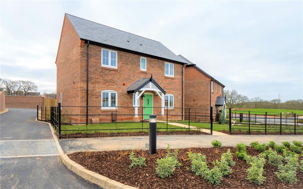 Winchester Road, Waltham... 4 bed detached house £479,950