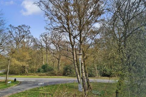 4 Churchside, Vigo, Gravesend, DA13 0SJ