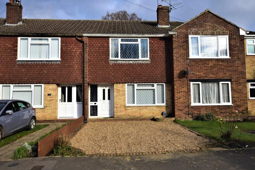 Beta Road, Farnborough 2 bed terraced house £310,000