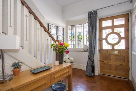 21 Baron Road, Penarth, CF64 3UD