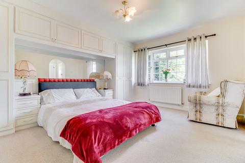 12 Fullbrook Close, Shirley, Solihull, B90 4UB