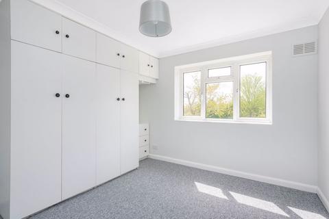 56 Princes Close, Sidcup, DA14 4RH