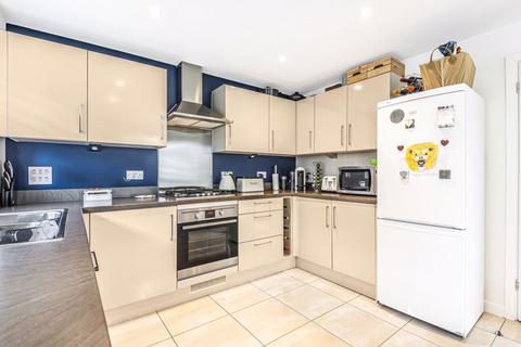 36 Barrowfields Close, West End, Southampton, SO30 3HU