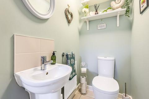 36 Barrowfields Close, West End, Southampton, SO30 3HU