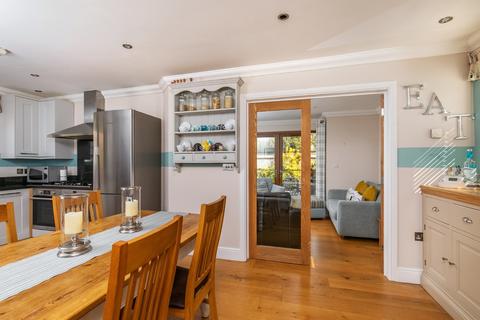 51a Downs Road, South Wonston, Winchester, SO21 3EW