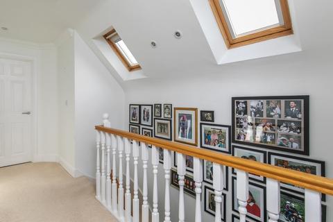 51a Downs Road, South Wonston, Winchester, SO21 3EW