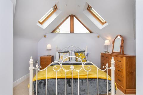 51a Downs Road, South Wonston, Winchester, SO21 3EW