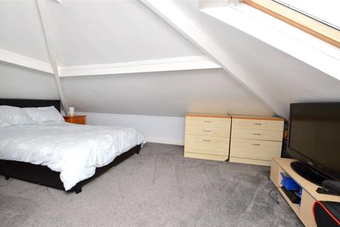 51 Bell Mount View, Leeds, LS13 2JD