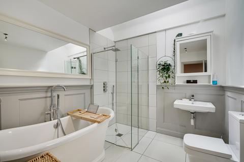 1 Barnham Road, Greenford, UB6 9LP