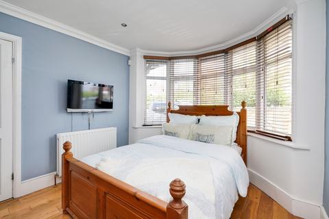 1 Barnham Road, Greenford, UB6 9LP